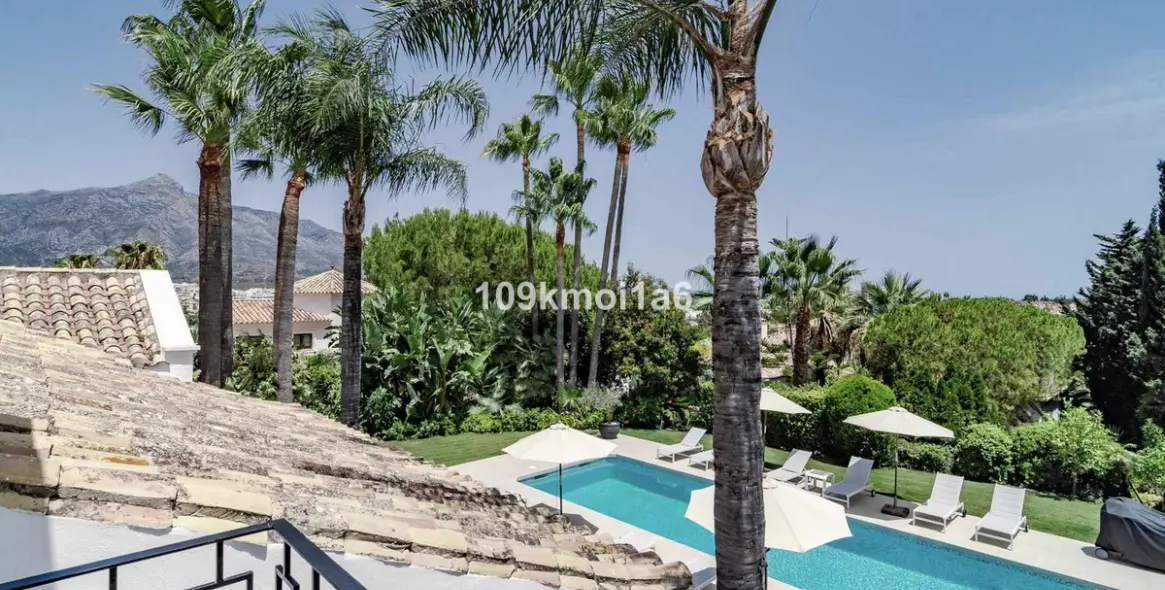 Долгосрочная аренда  отдельно стоящей виллы в Nueva Andalucía 31