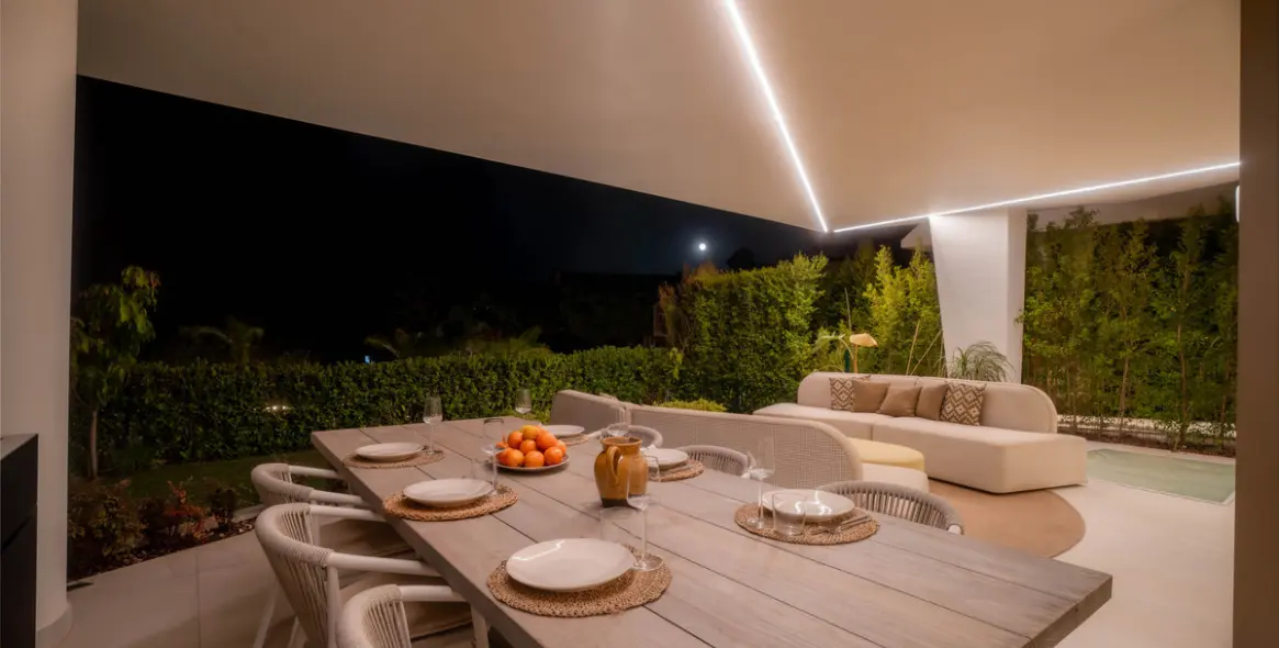 Продажа  отдельно стоящей виллы в Nueva Andalucía 20