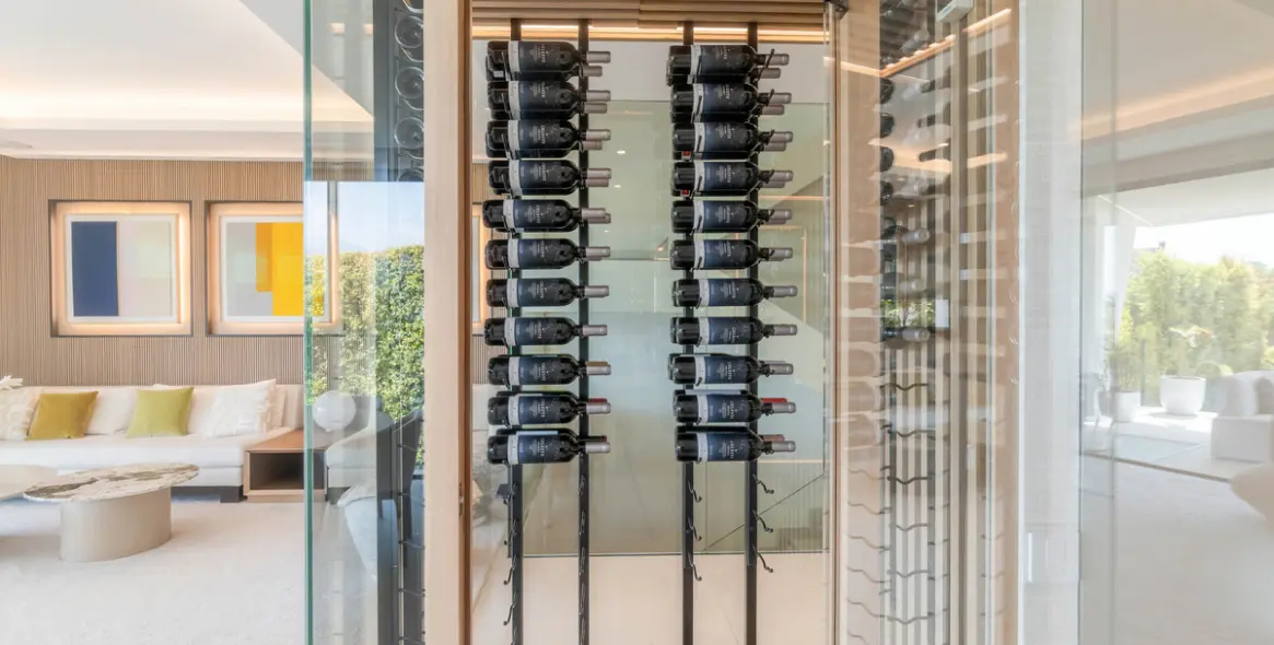 Sale of detached villa in Nueva Andalucía 17