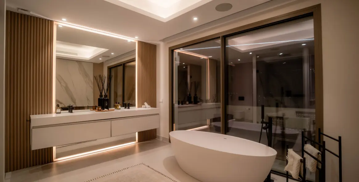 Venta de villa independiente en Nueva Andalucía 27