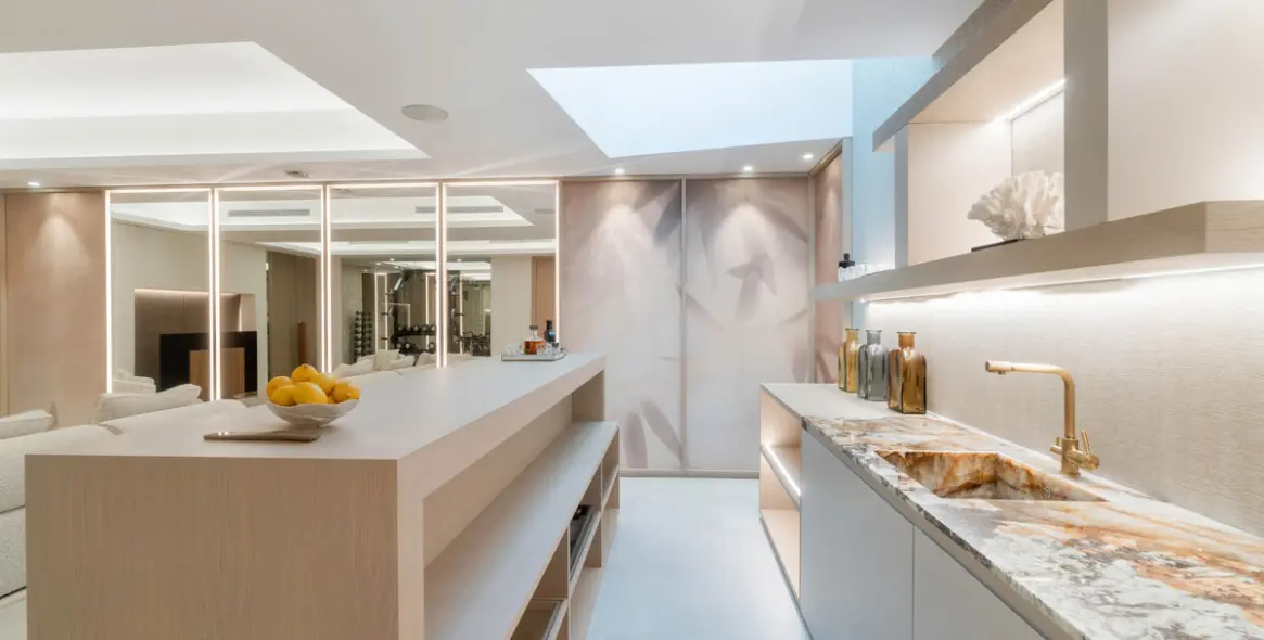 Venta de villa independiente en Nueva Andalucía 41