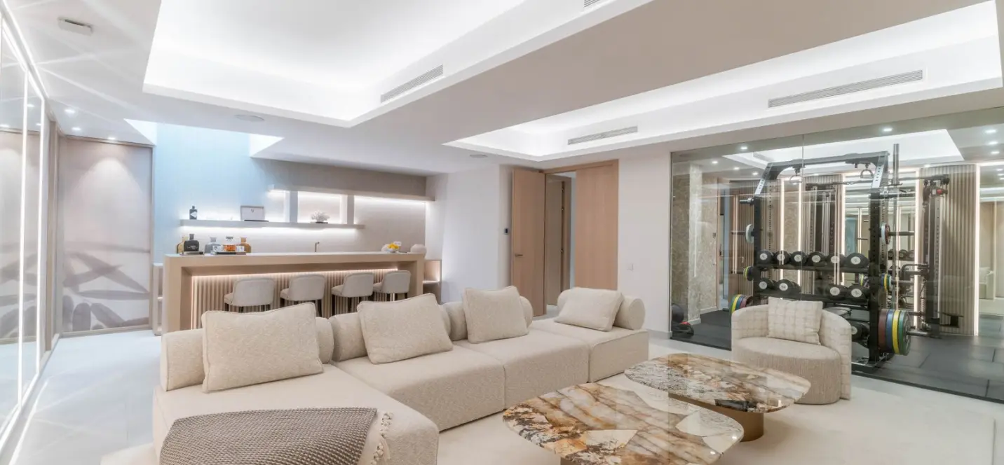 Sale of detached villa in Nueva Andalucía 4