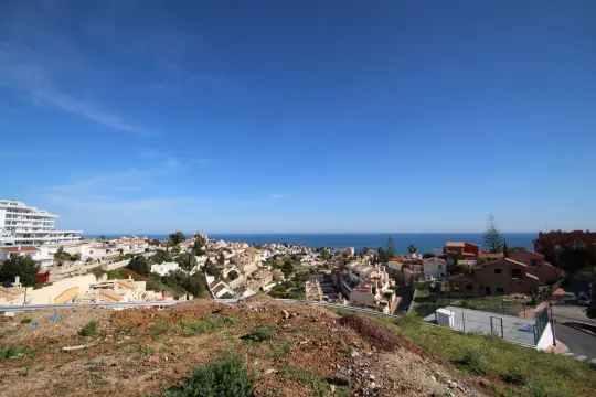 Image 2 thumb