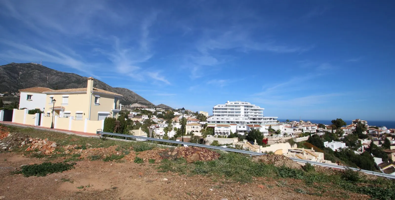 Sale of residential plot in Fuengirola 13