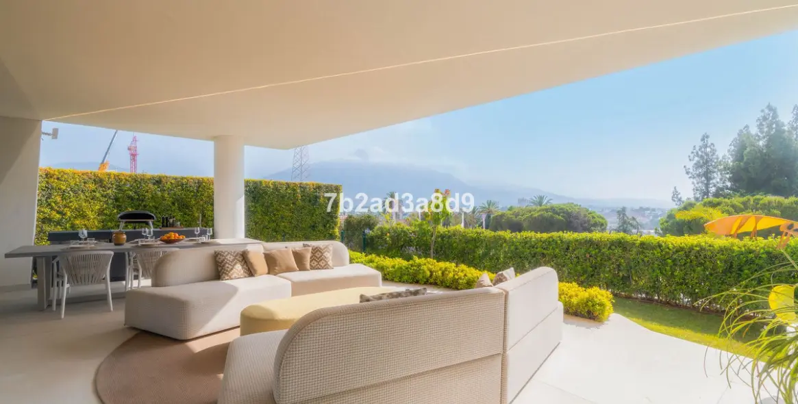 Sale of detached villa in Nueva Andalucía 21