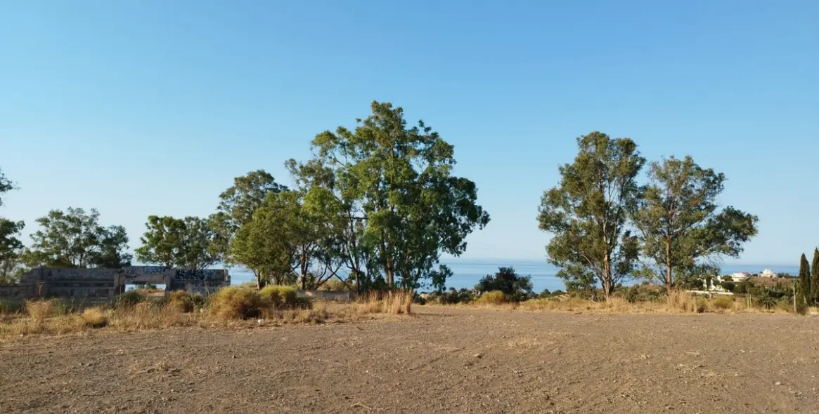 Sale of residential plot in Costa del Sol East 3