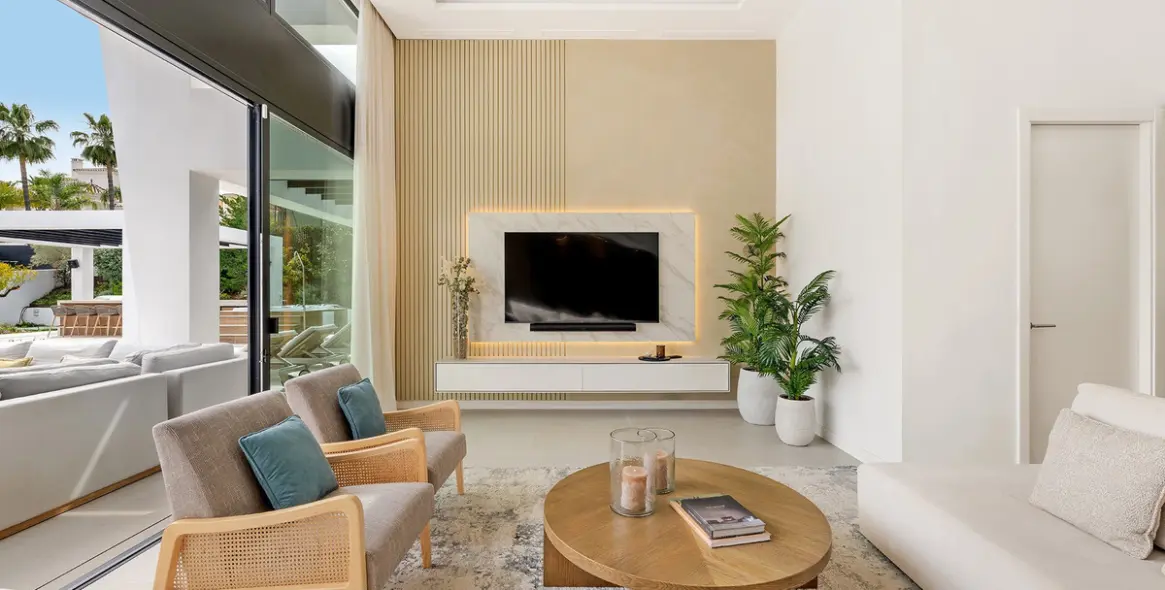 Продажа  отдельно стоящей виллы в Nueva Andalucía 6