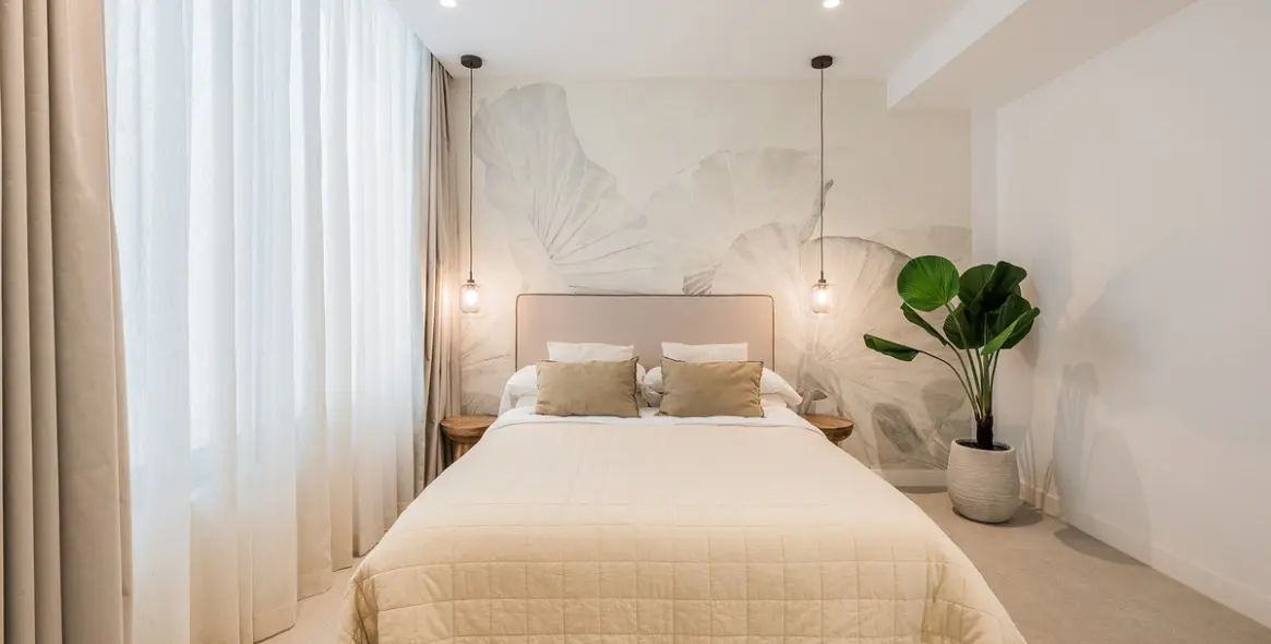 Продажа  отдельно стоящей виллы в Nueva Andalucía 15