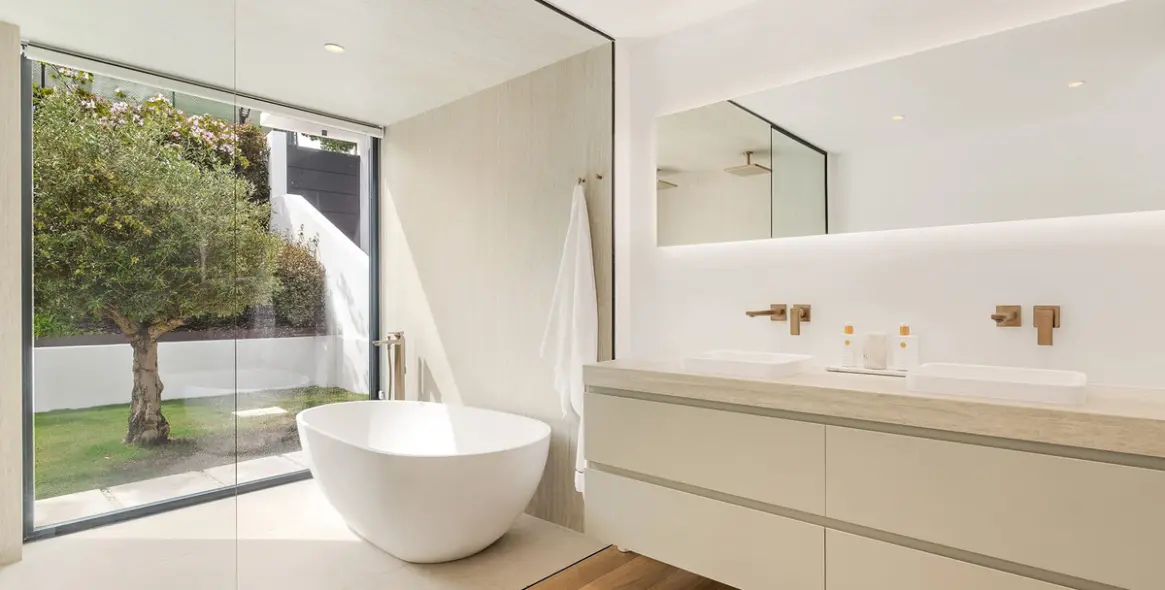 Продажа  отдельно стоящей виллы в Nueva Andalucía 16