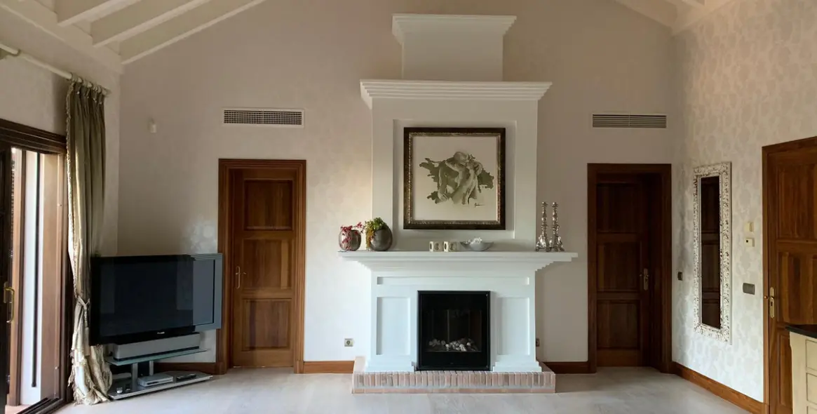 Venta de villa independiente en Marbella (distrito Sierra Blanca) 10