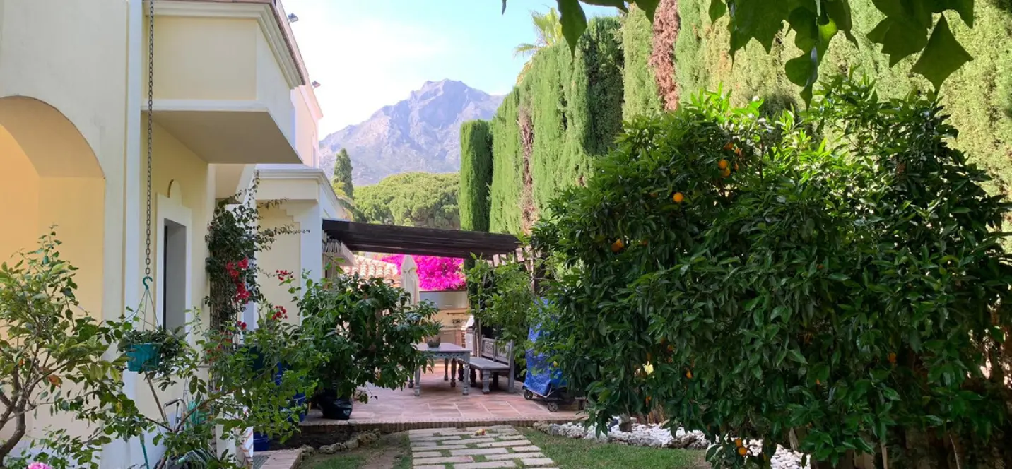 Venta de villa independiente en Sierra Blanca 4