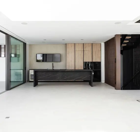 Semi-detached house R4295473