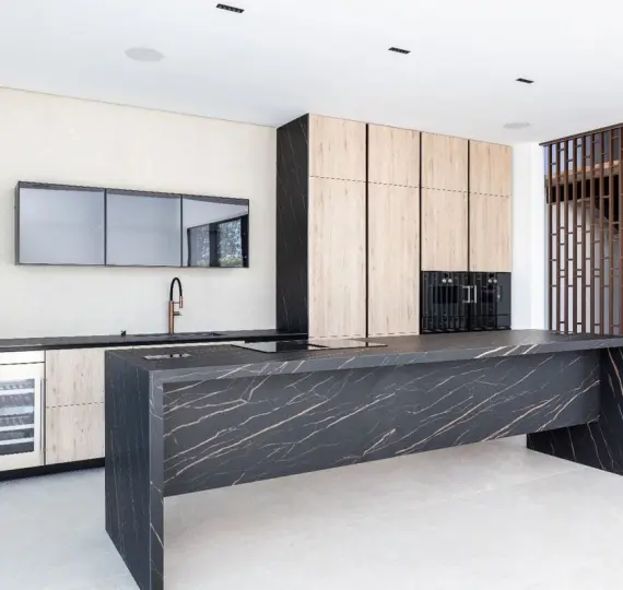 Semi-detached house R4295473