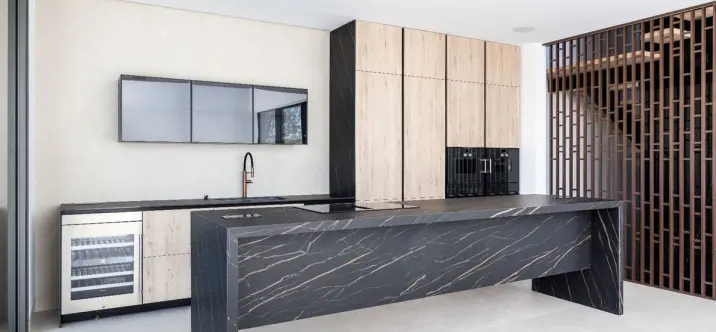 Semi-detached house R4295473 3