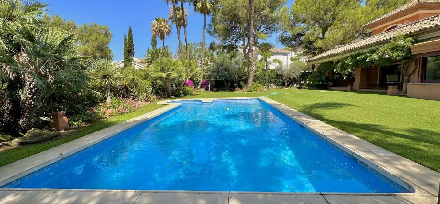 Venta de villa independiente en The Golden Mile 1