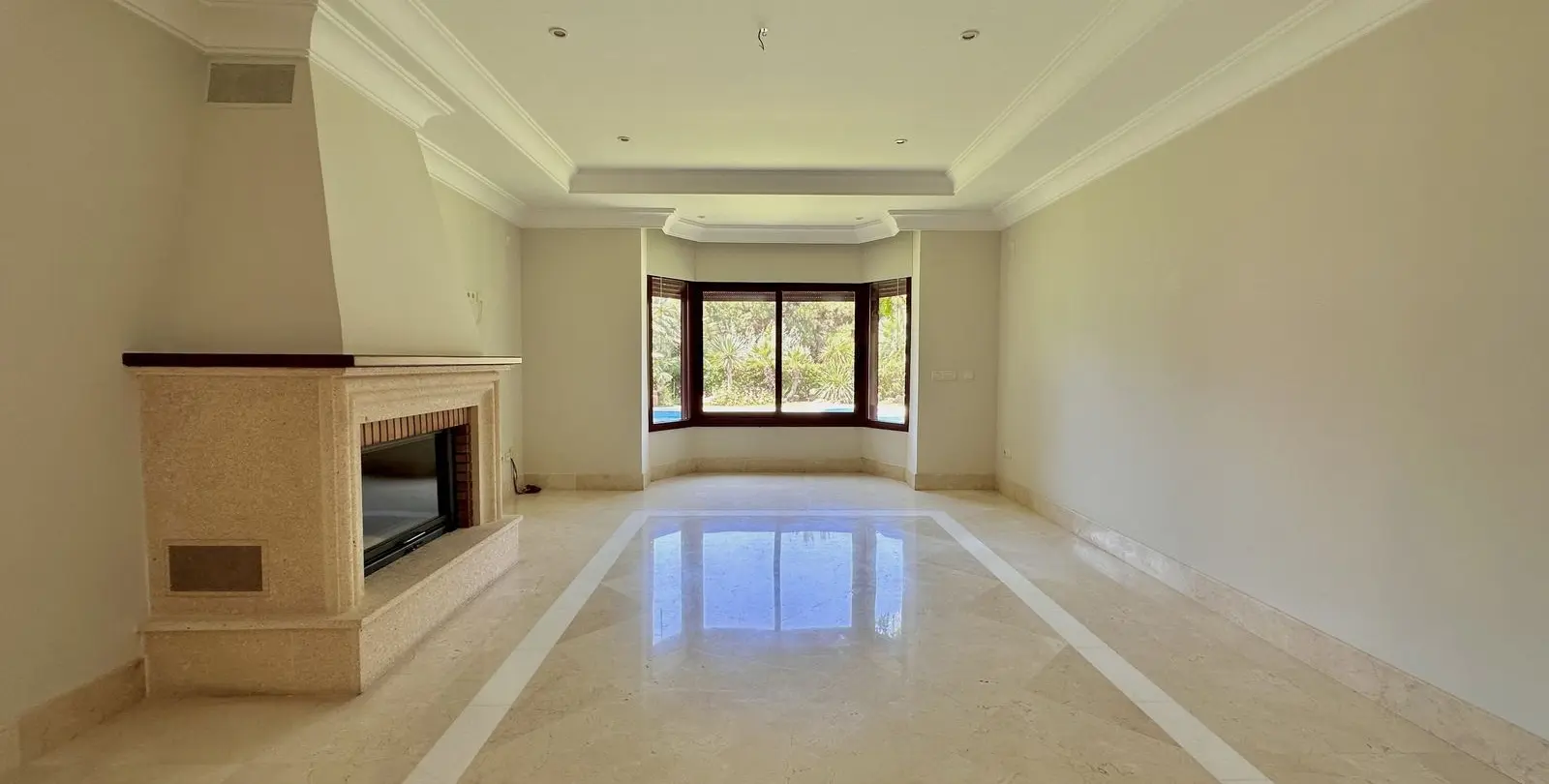 Venta de villa independiente en The Golden Mile 25