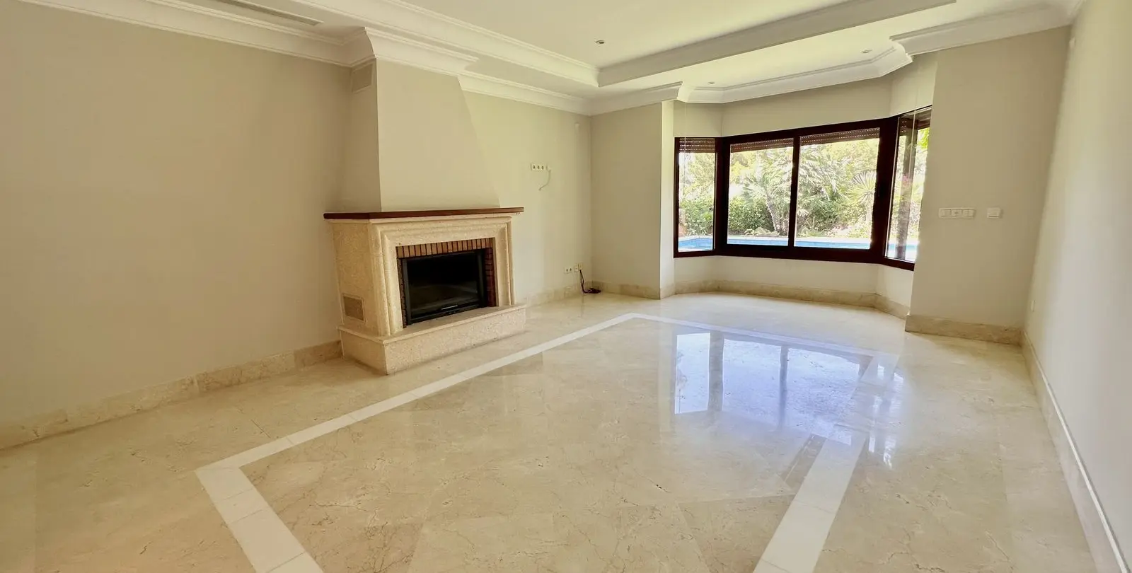 Venta de villa independiente en The Golden Mile 26
