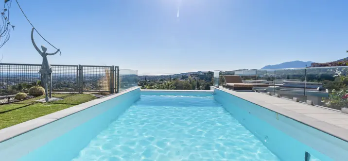 Sale of detached villa in Benahavís 3