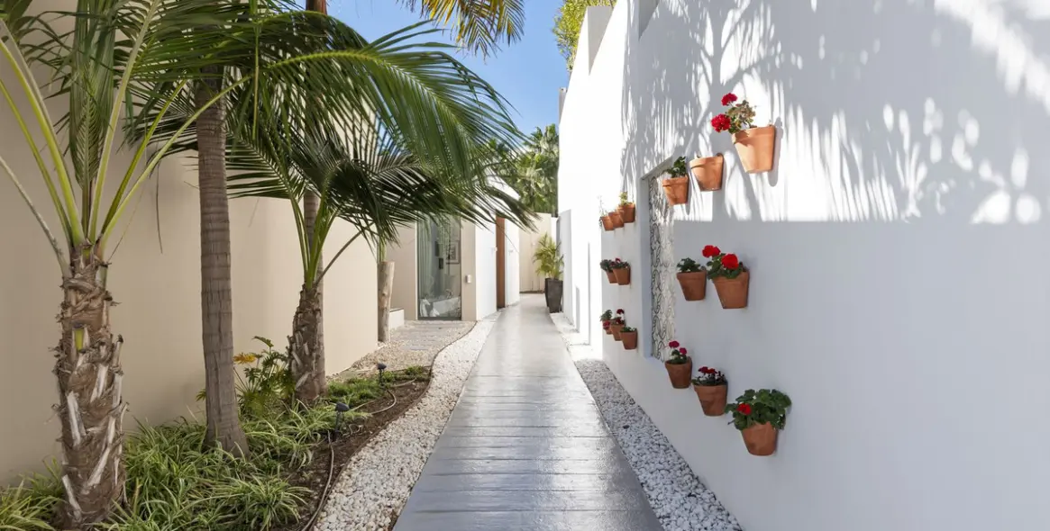 Sale of detached villa in Benahavís 16