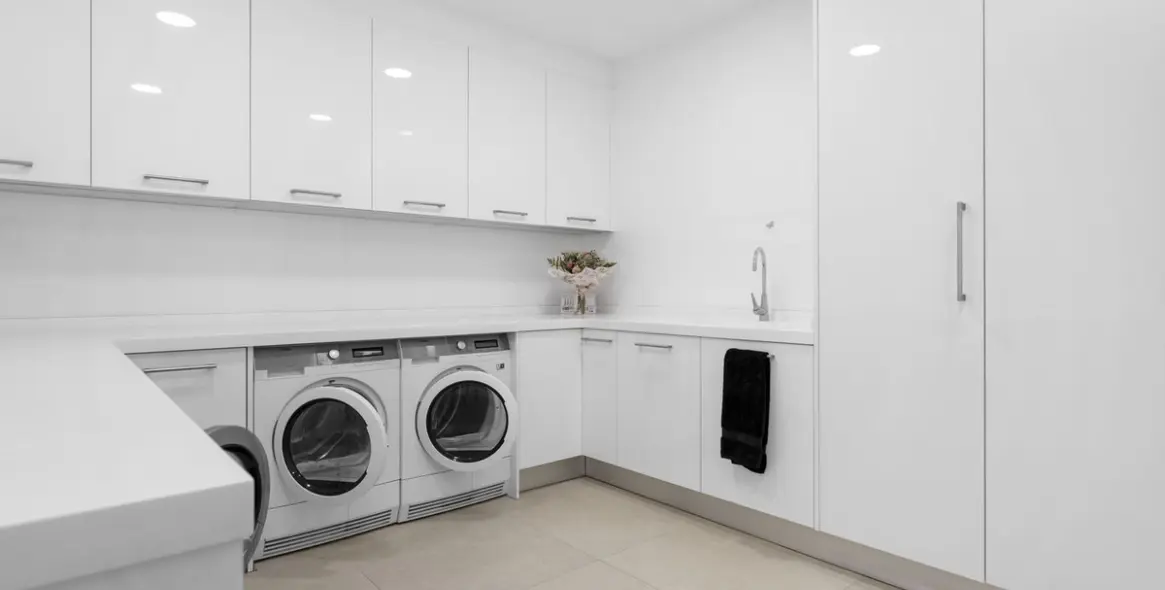 Sale of detached villa in Benahavís 17