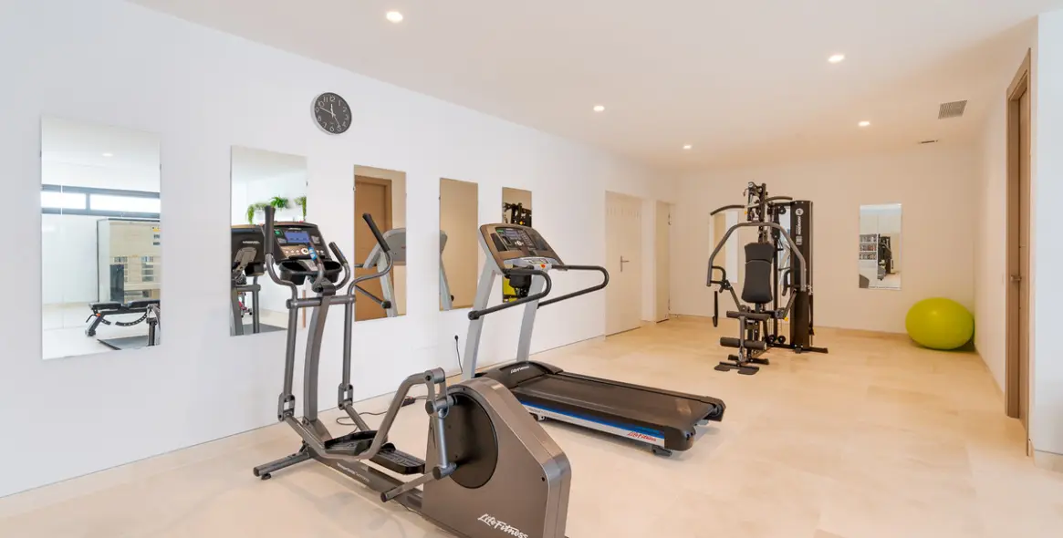 Sale of detached villa in Benahavís 4