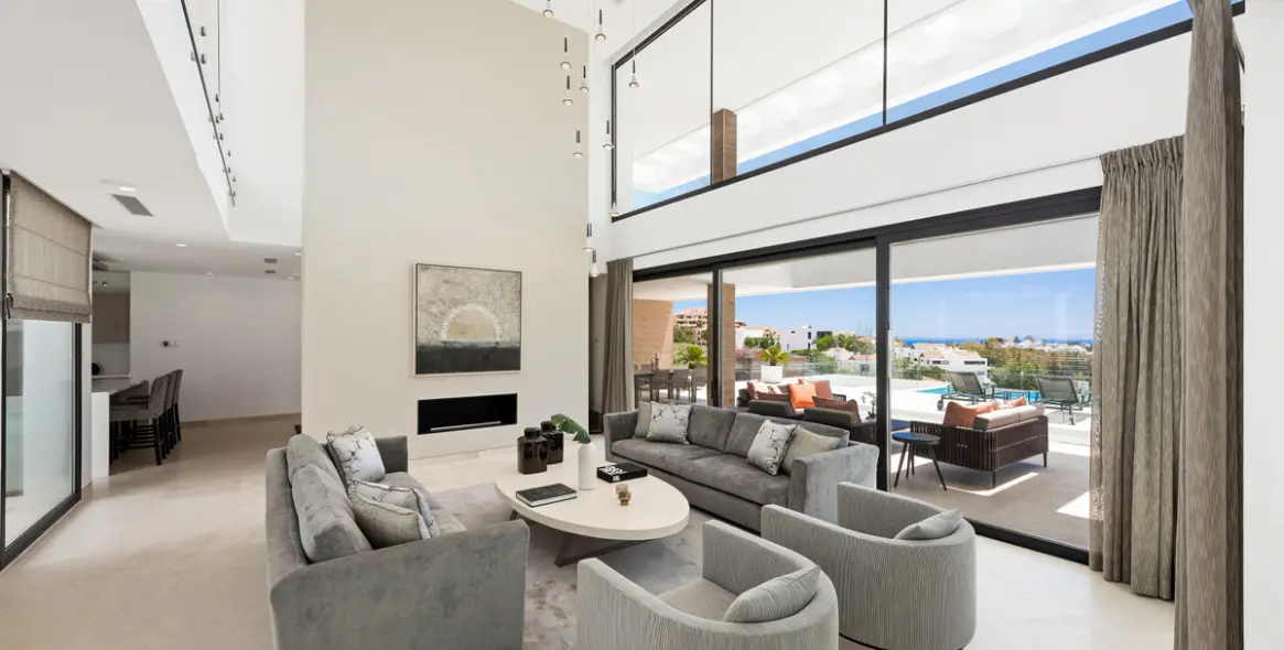 Sale of detached villa in Benahavís 13