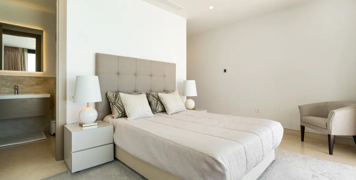 Sale of detached villa in Benahavís 15