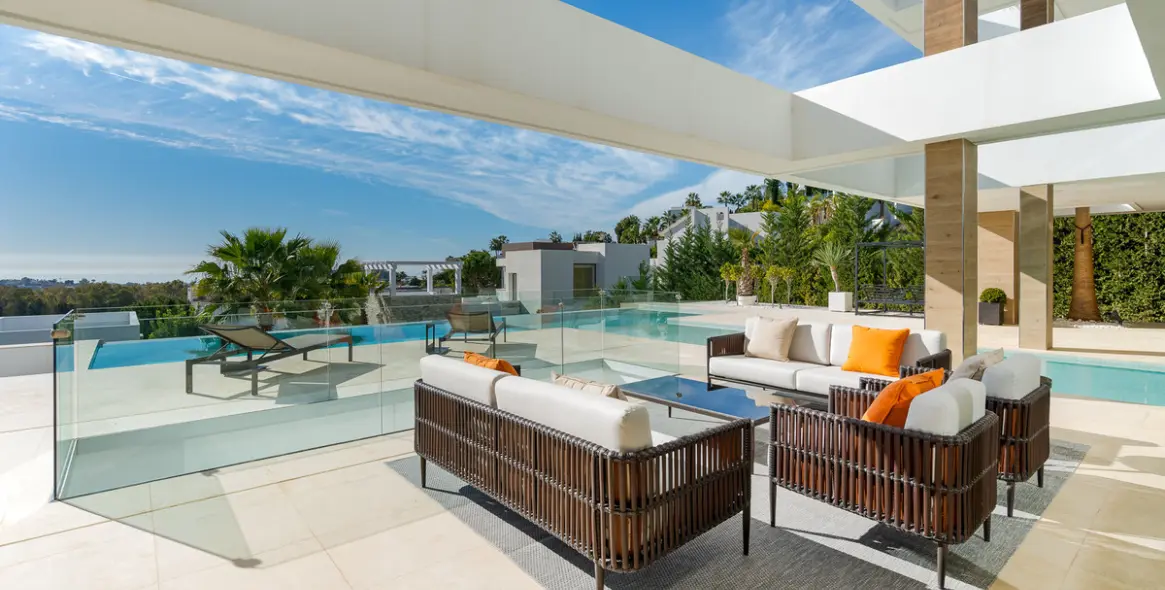 Sale of detached villa in Benahavís 40