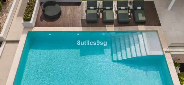 Sale of detached villa in Nueva Andalucía 1