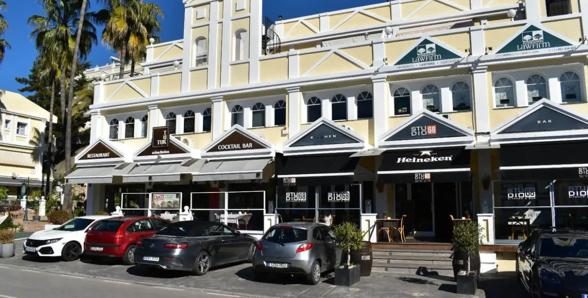 Продажа бара в Aloha 2