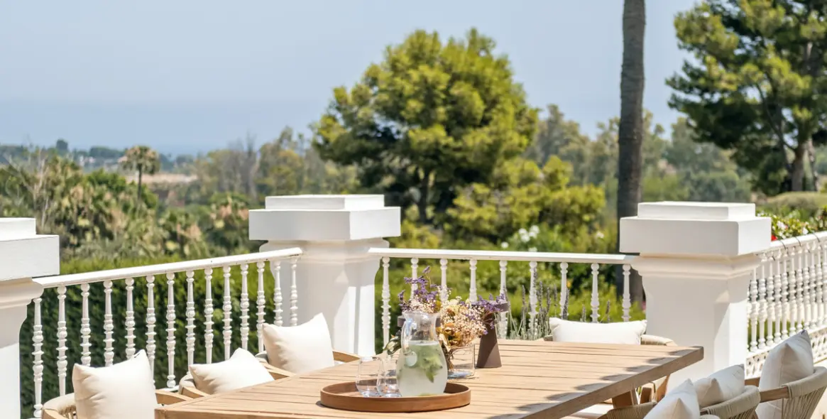 Продажа  отдельно стоящей виллы в Nueva Andalucía (район Aloha) 16