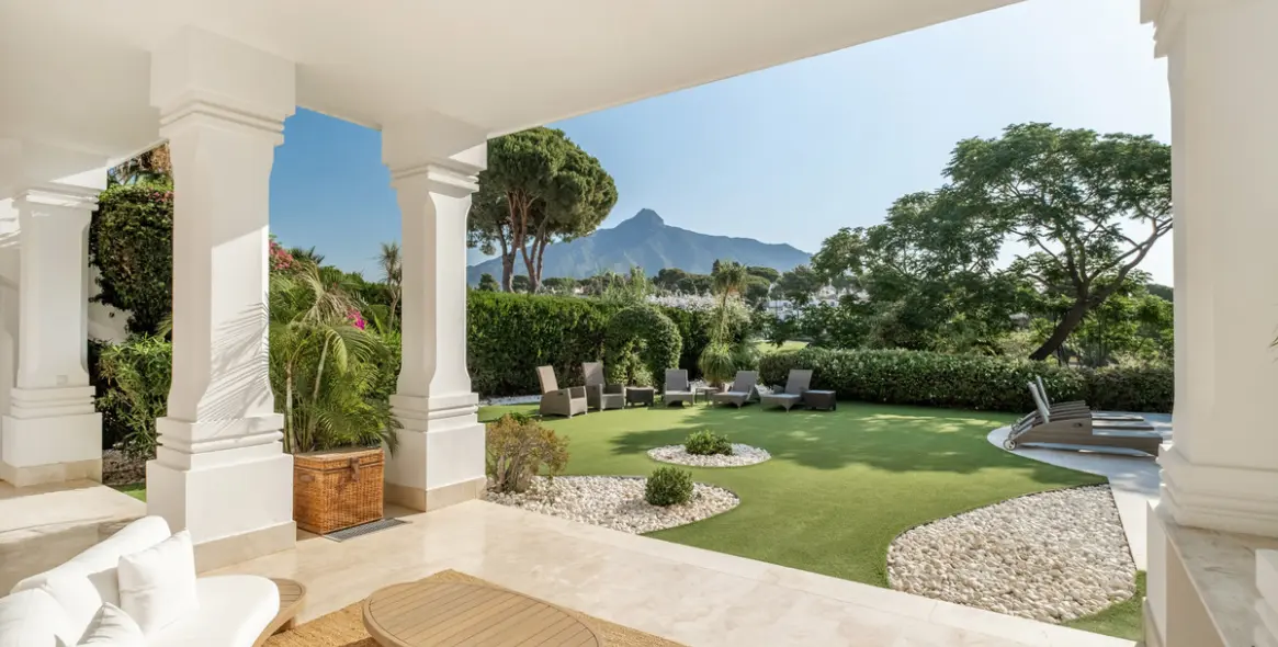 Продажа  отдельно стоящей виллы в Nueva Andalucía (район Aloha) 20