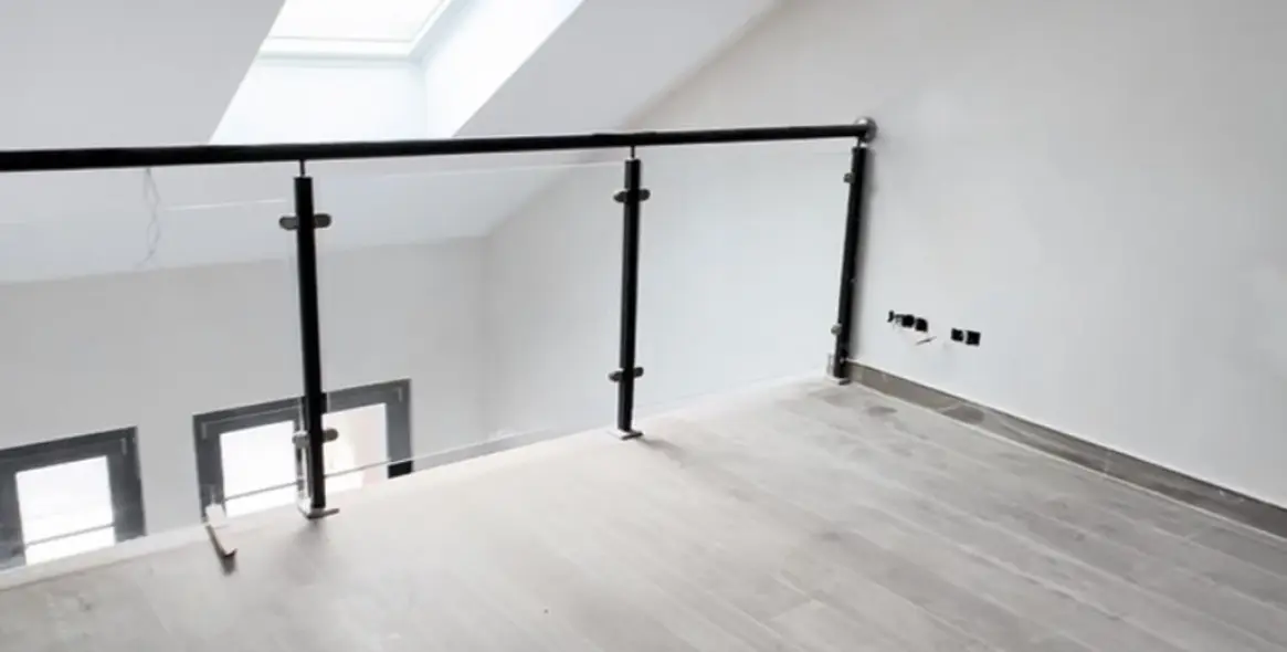 Sale of apartment complex in Cancelada 4