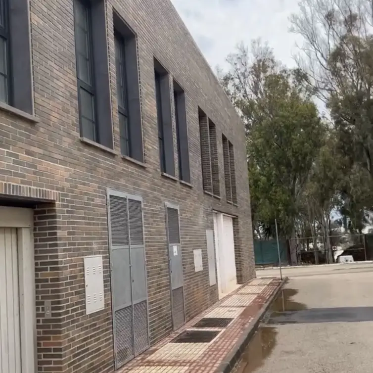 Sale of apartment complex in Cancelada