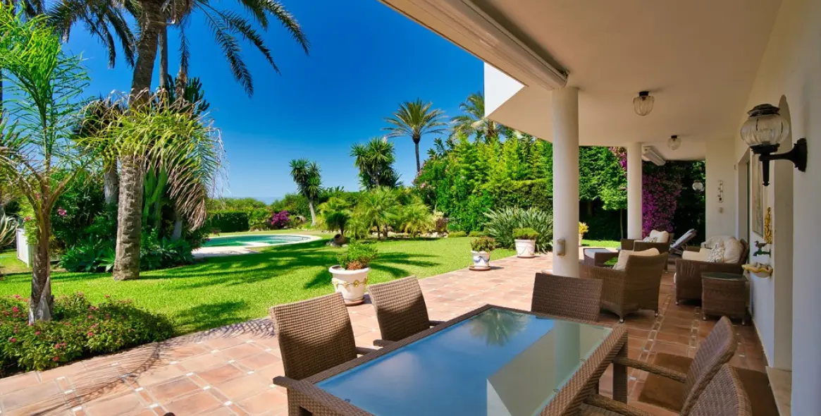 Sale of detached villa in Marbella 7