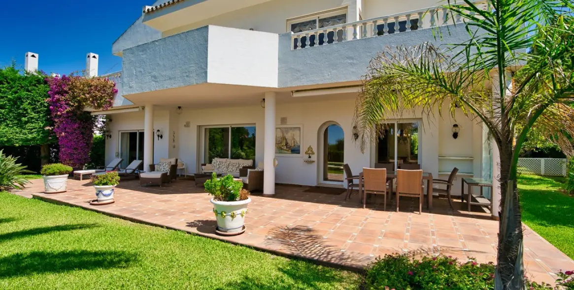 Sale of detached villa in Marbella 42