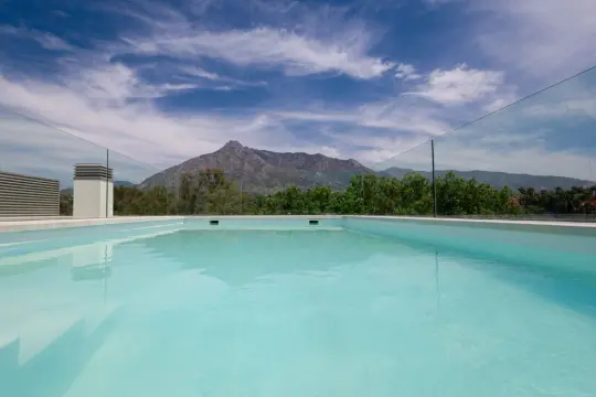 Image 17 thumb
