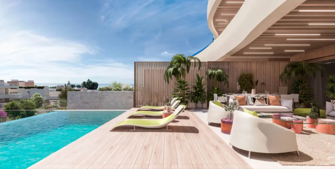 Продажа дома на две семьи в Marbella 7