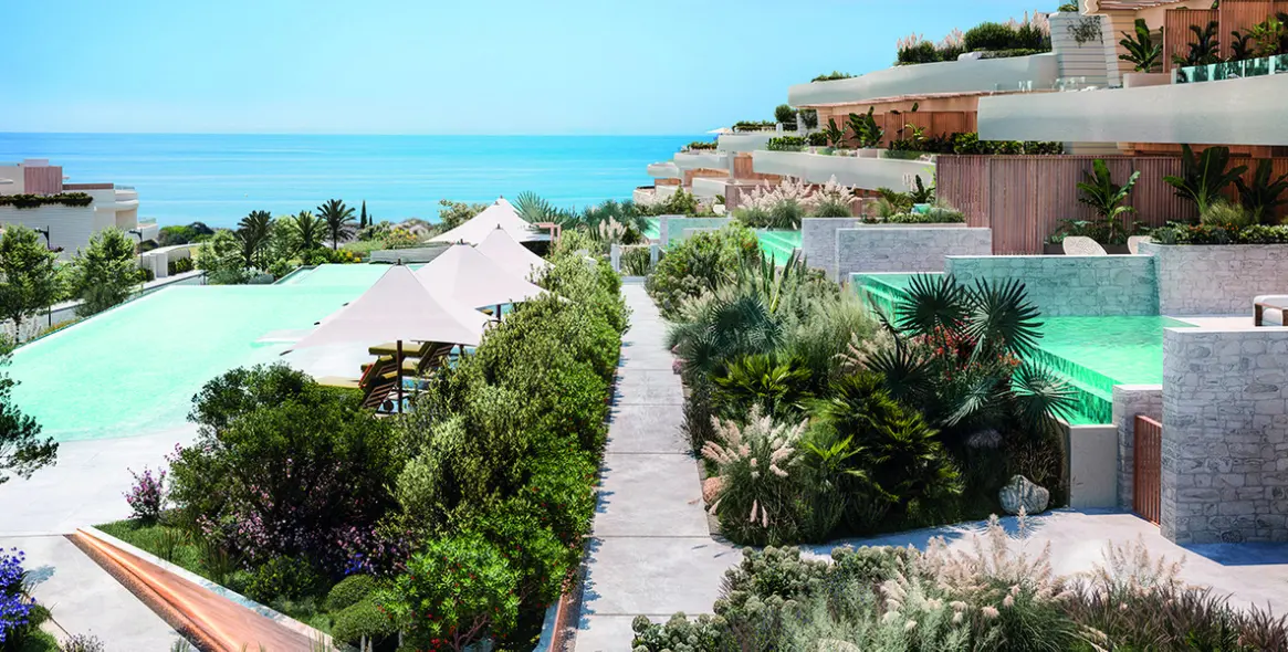 Продажа дома на две семьи в Marbella 18