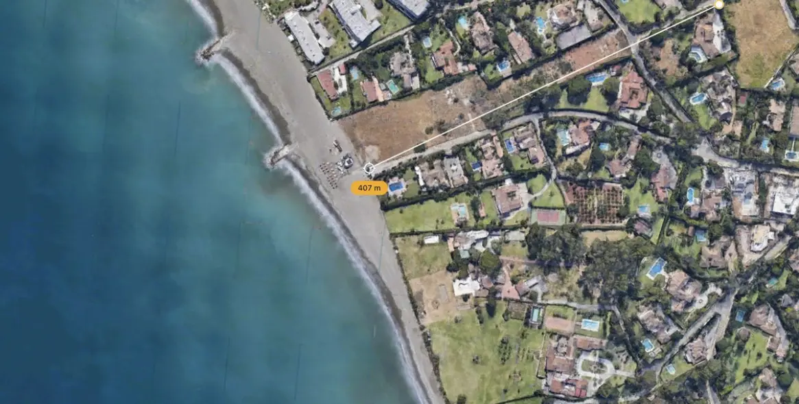 Venta de parcela residencial en Guadalmina Baja 4