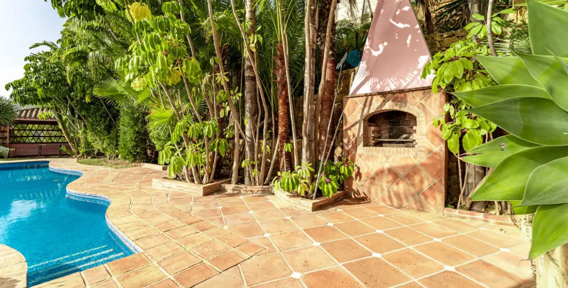 Sale of detached villa in Benahavís 3