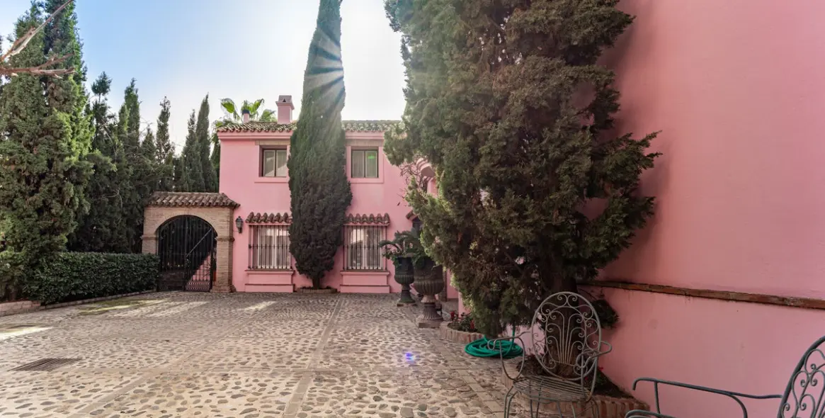 Sale of detached villa in Benahavís 29