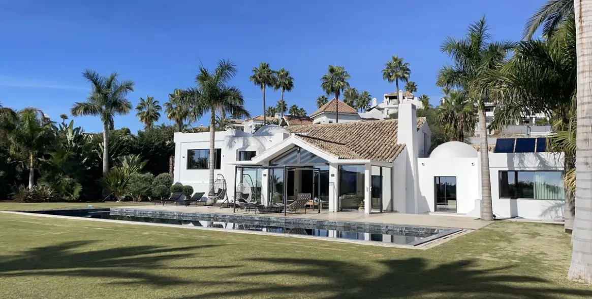 Sale of detached villa in Benahavís 25