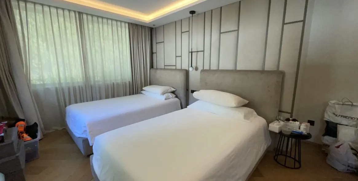 Sale of detached villa in Benahavís 43