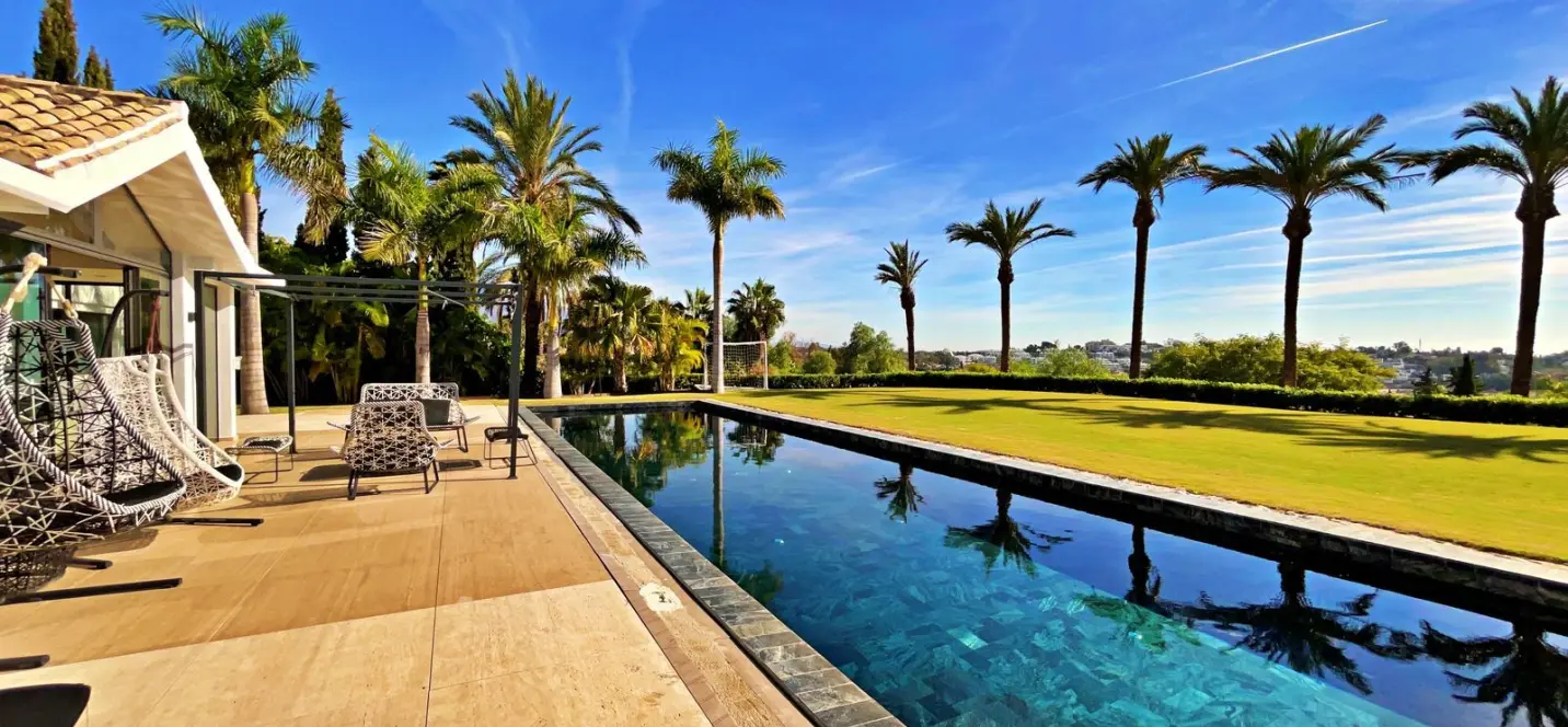 Venta de villa independiente en Benahavís 2