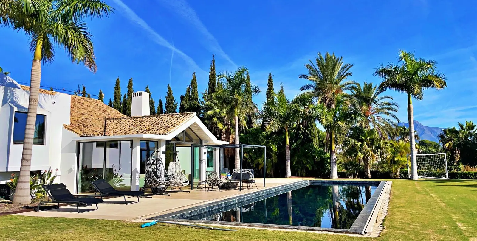 Venta de villa independiente en Benahavís 5