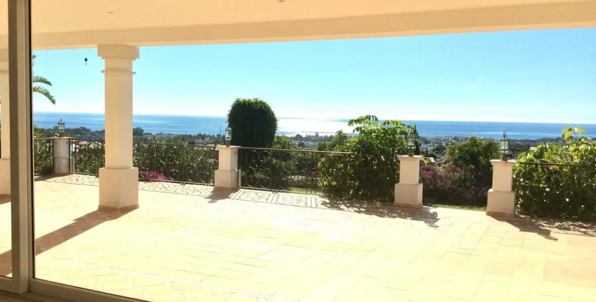 Продажа  отдельно стоящей виллы в Benahavís (район Los Flamingos) 9