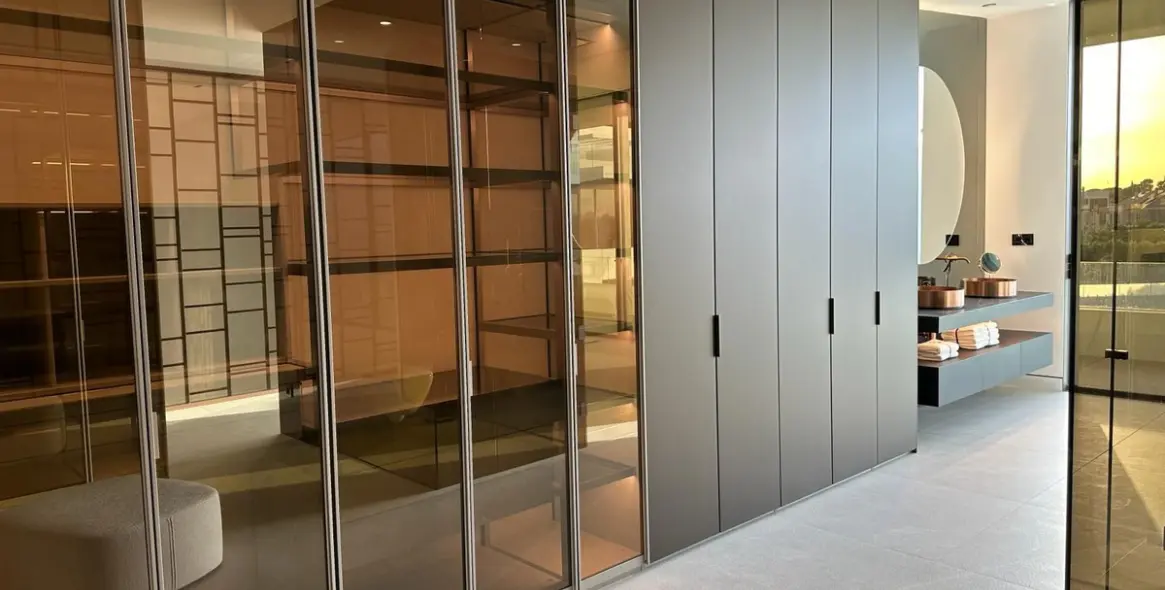 Продажа дома на две семьи в Nueva Andalucía (район Nueva Andalucía) 11