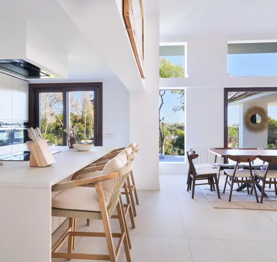 Продажа  отдельно стоящей виллы в San Pedro de Alcántara