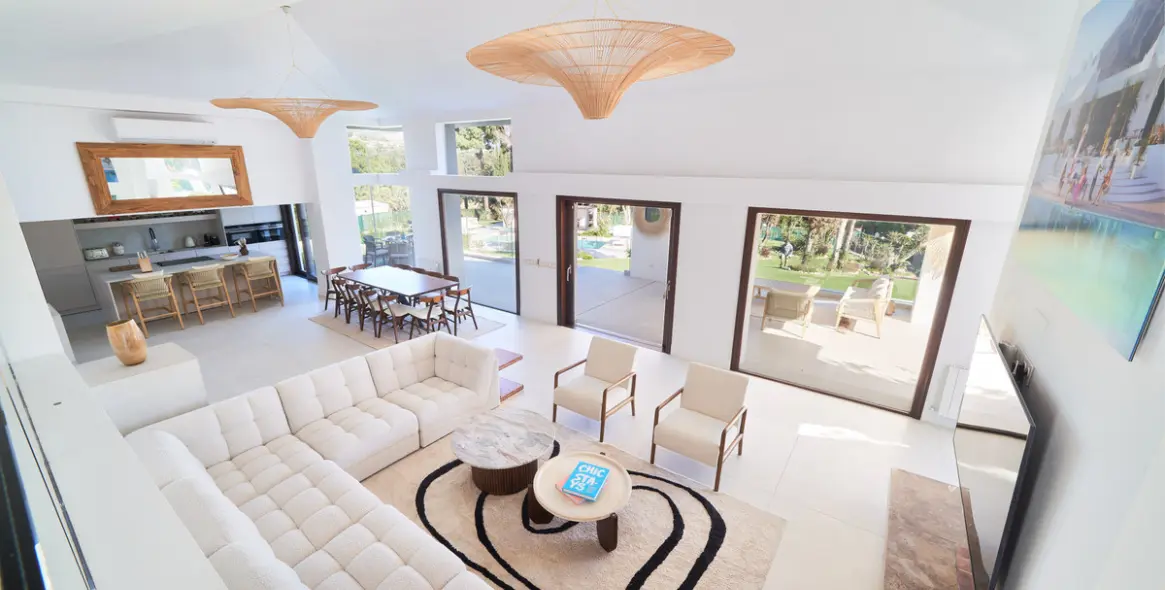 Продажа  отдельно стоящей виллы в San Pedro de Alcántara 14